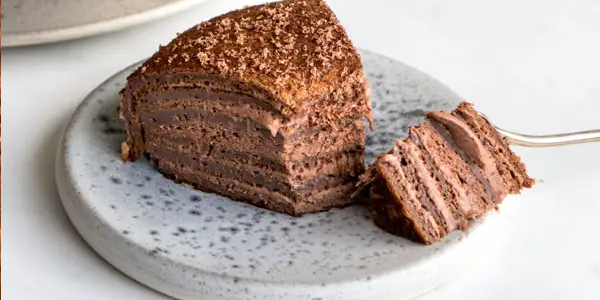 Fluffy Chocolate Crêpe Cake